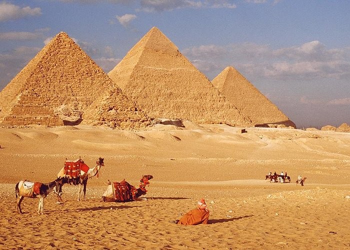 Cairo, Nile Cruise and Hurghada Tours